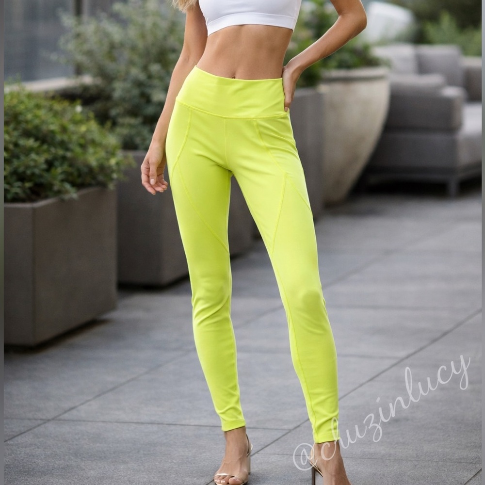 Aerie Chill Play Move Leggings